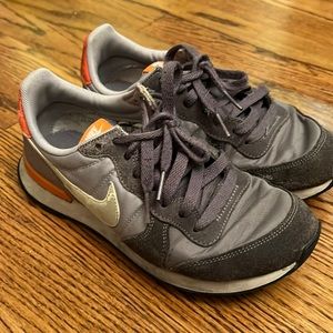 Nike internationalist sneaker